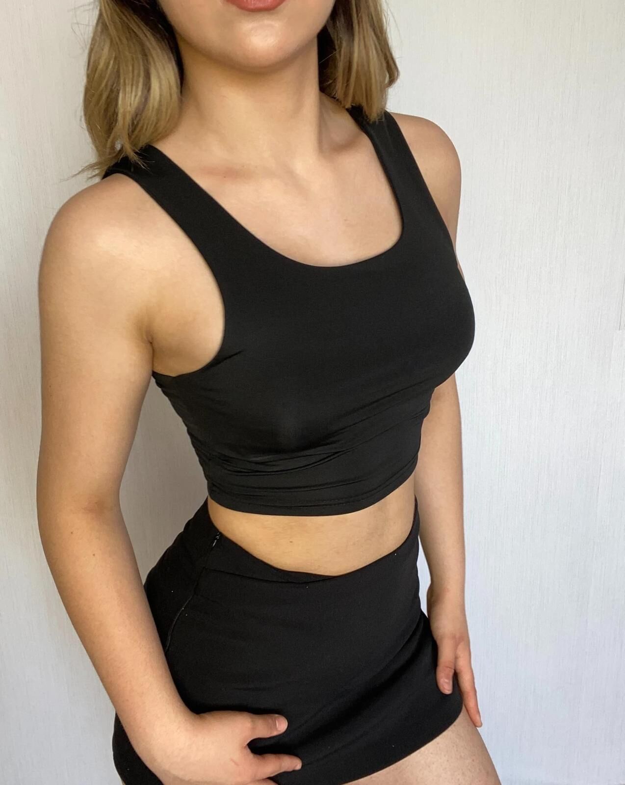 Askılı Crop Buzzy Bluz-SİYAH